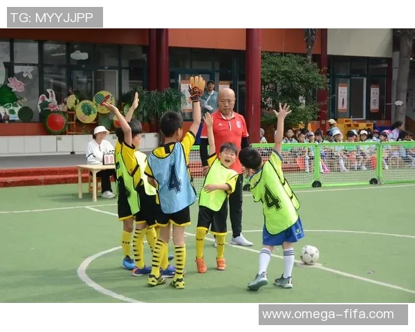 幼儿园足球课程的创新探索与实践研究促进儿童身心健康发展 幼儿园足球课程的创新探索与实践研究促进儿童身心健康发展